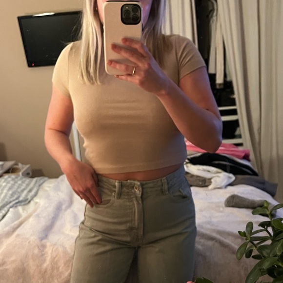 Beige tan basic tee short sleeve ribbed hm - Picture 3 of 3